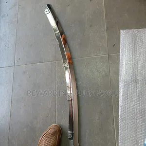 Premio 260 Bonnet Chrome.