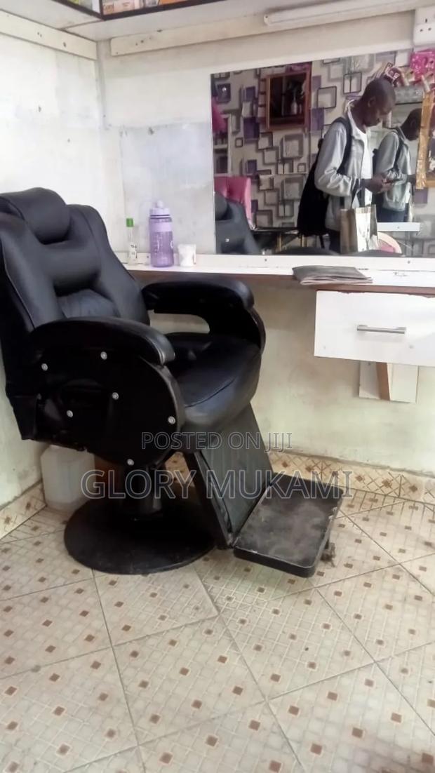 Brand New Barber Chairs - thumbnail 3