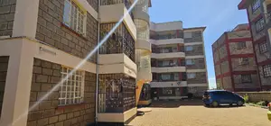 20bdrm Block of Flats in Pioneer for sale