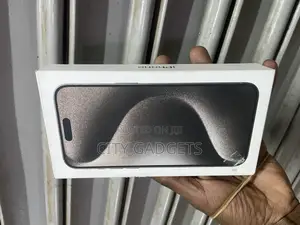 New Apple iPhone 15 Pro 256 GB