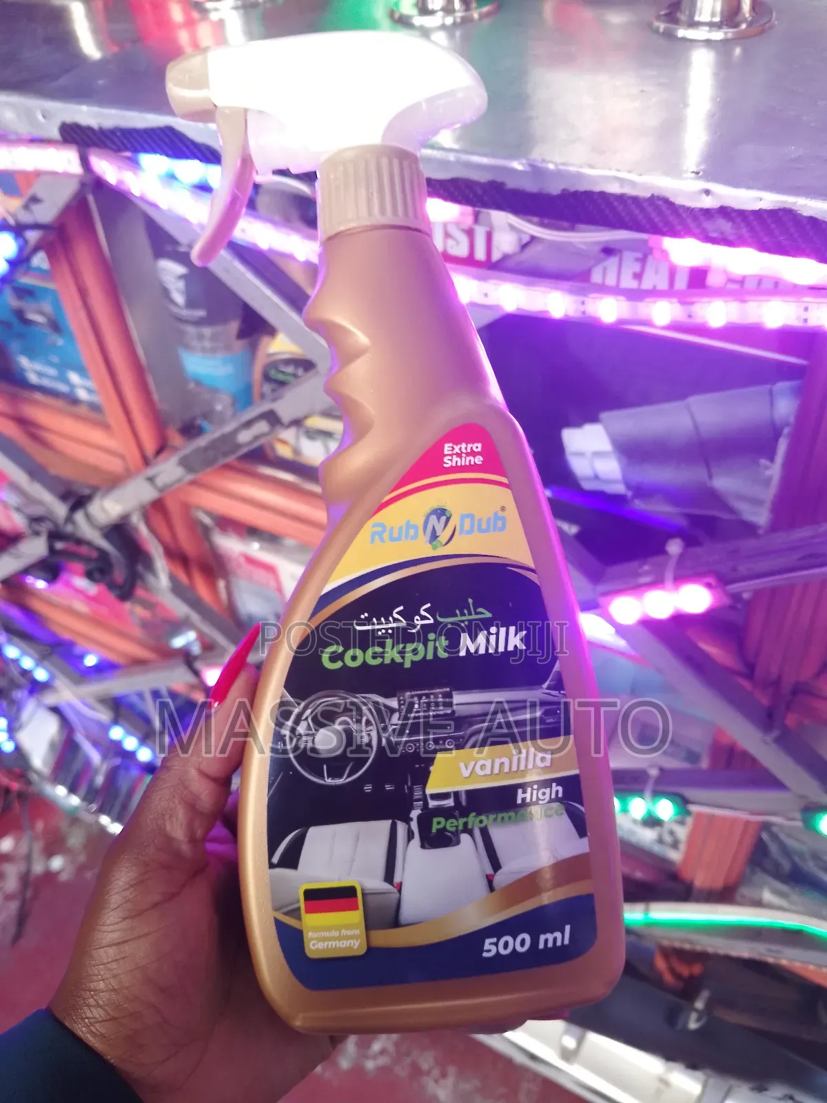 Extra Shine Cockpit Milk Car Dashboard Cleaner