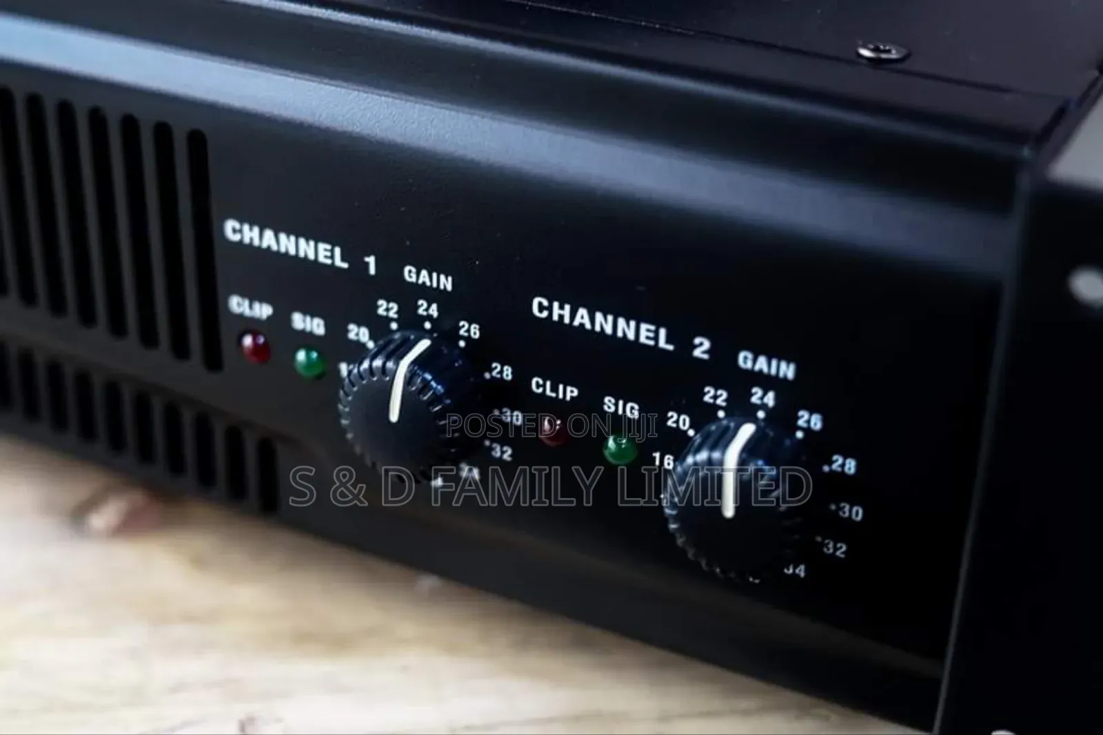 QSC RMX 850 Power Amplifier