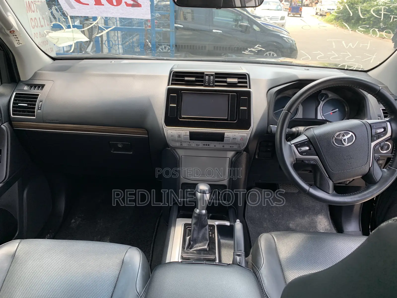 Toyota Land Cruiser Prado 2.8 2019 Matt Black