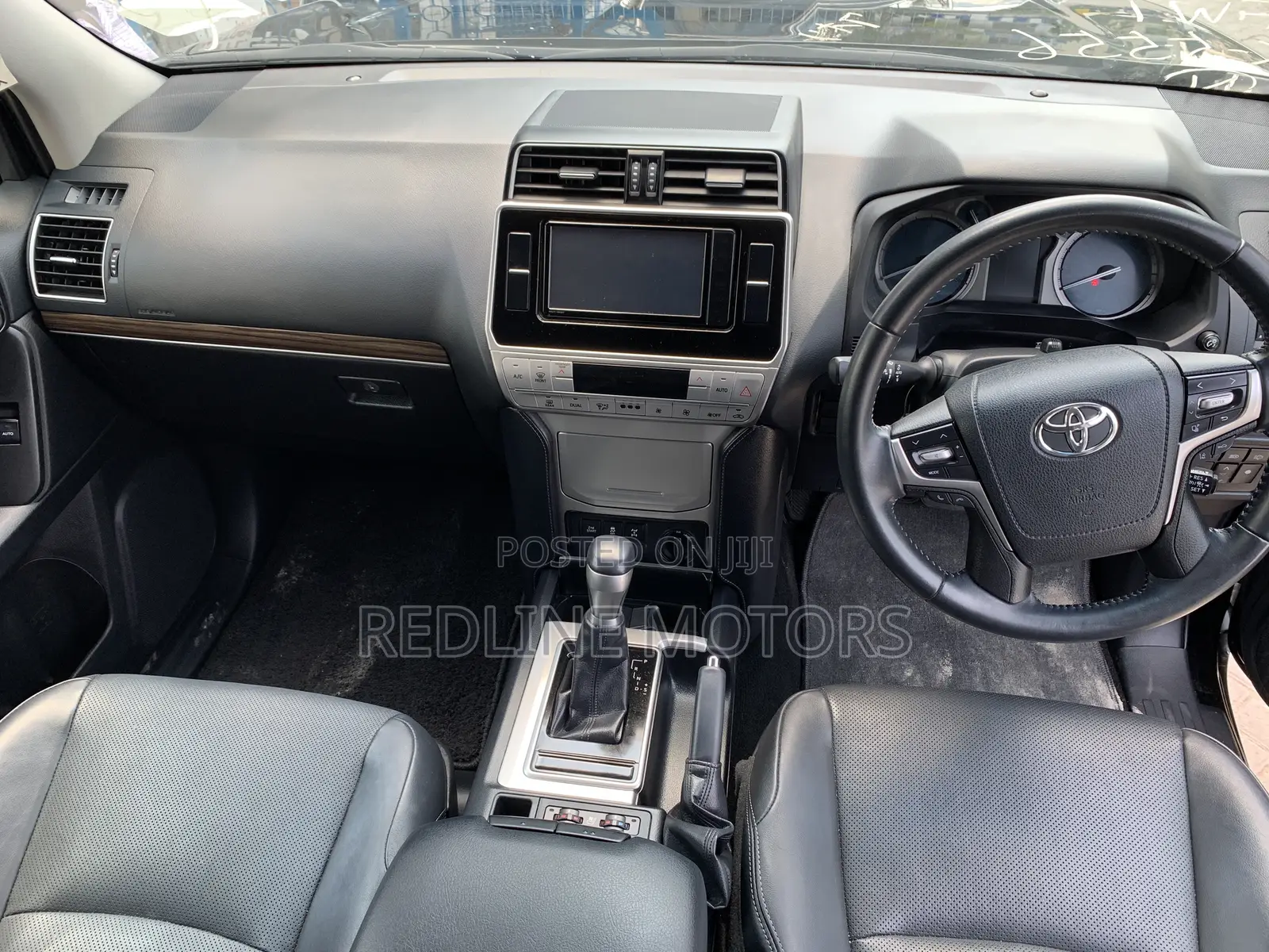 Toyota Land Cruiser Prado 2.8 2019 Matt Black