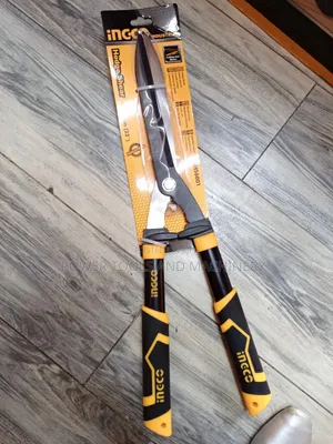 Ingco Hedge Shears 22"