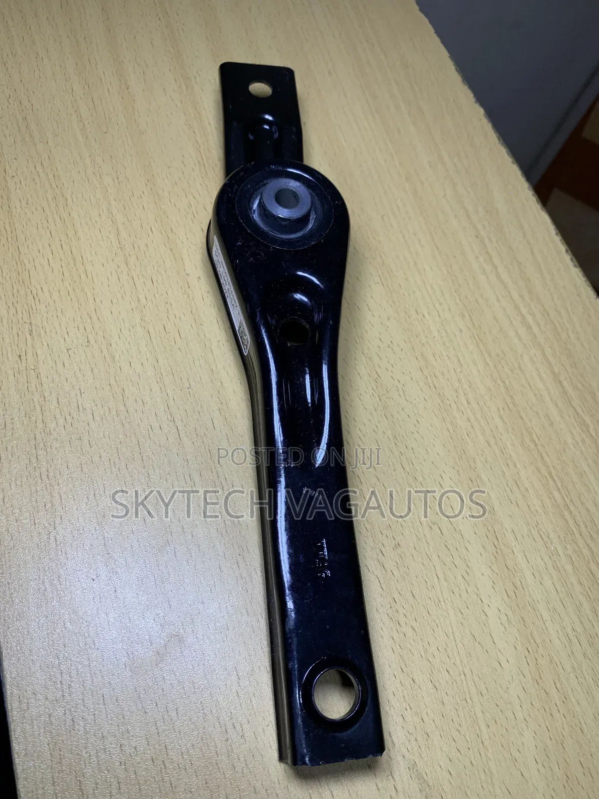 Volkswagen Mk7 Dog Bone