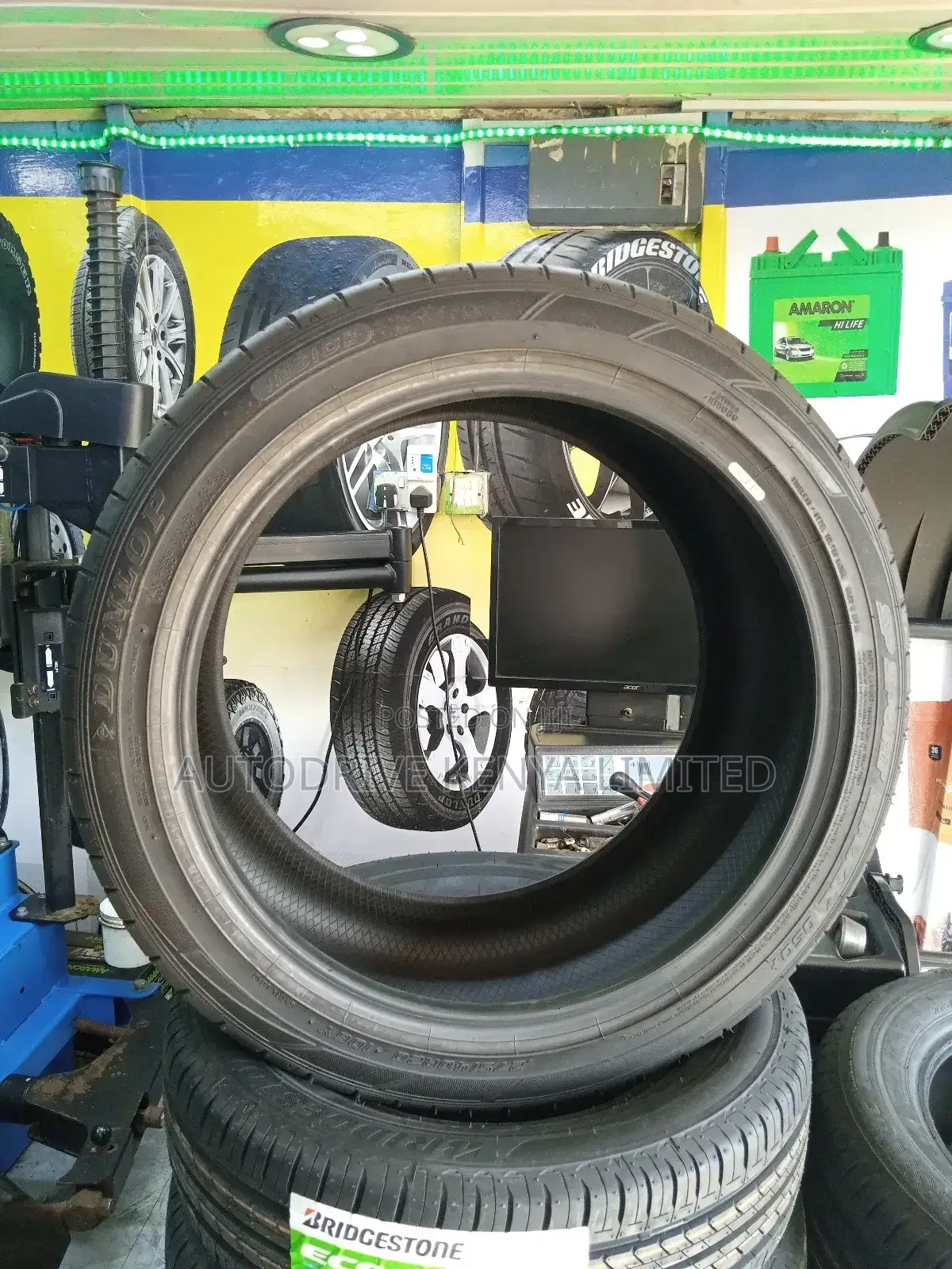 275/40r20 Dunlop Tyre