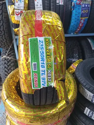 235/50r18 Kenda Tire