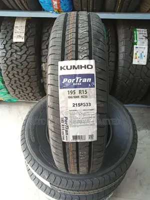 195R15C Kumho Commercial Tire
