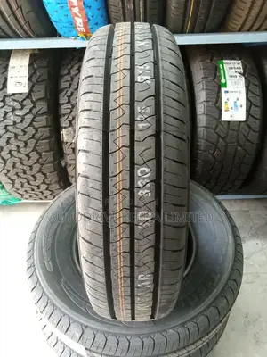 195R15C Kumho Commercial Tire
