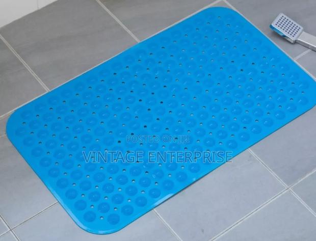 Bathroom Antislip Mats (70*40cm Size )• √