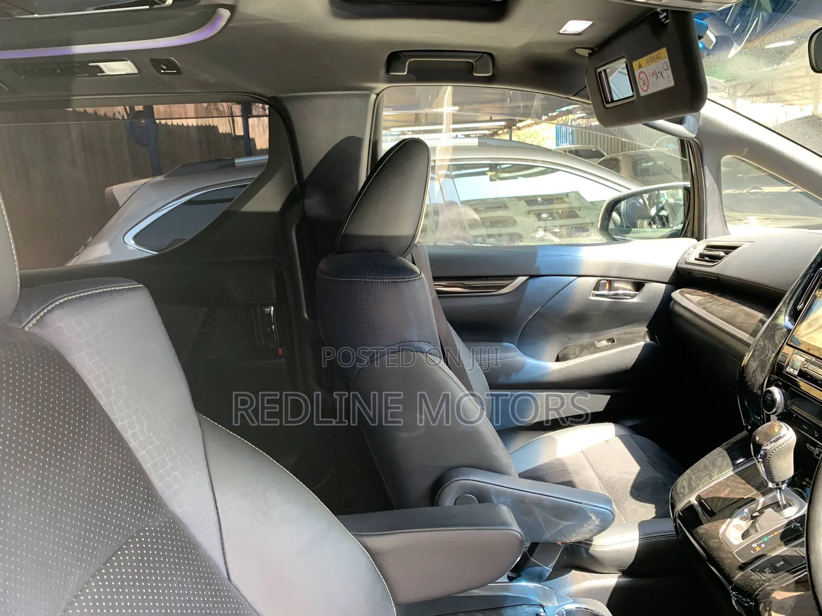 Toyota Vellfire 2017 Off white