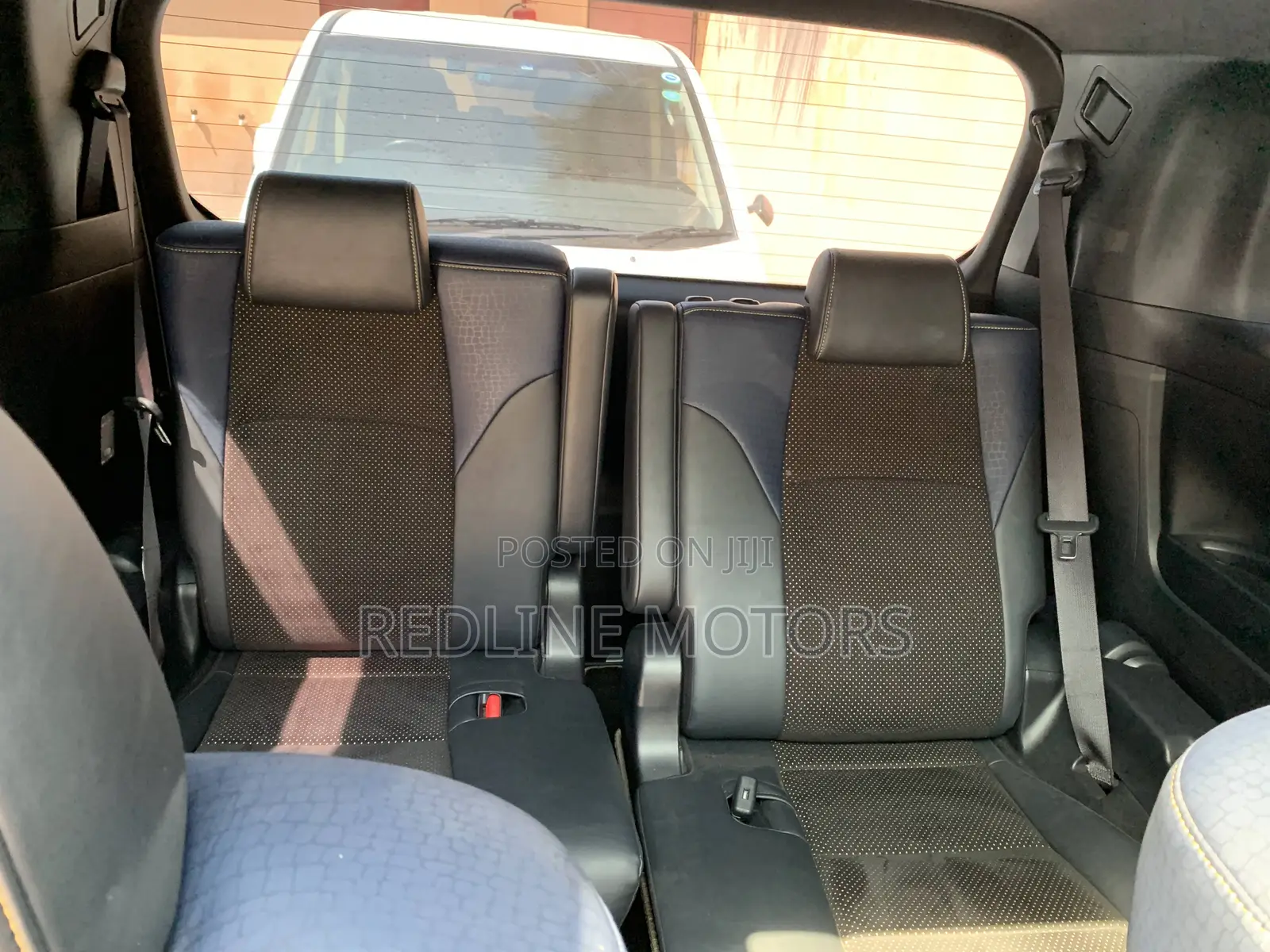 Toyota Vellfire 2017 Off white
