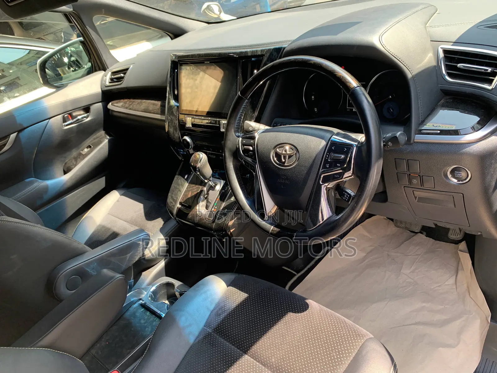 Toyota Vellfire 2017 Off white