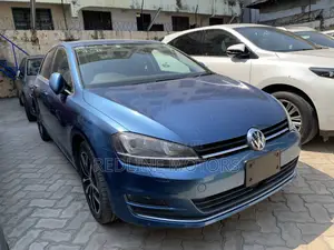 Volkswagen Golf TSI S 4-Door FWD 2017 Blue