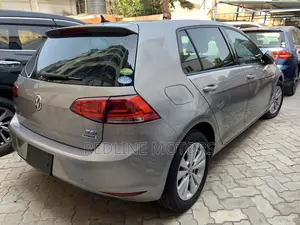 Volkswagen Golf TSI S 4-Door FWD 2017 Silver
