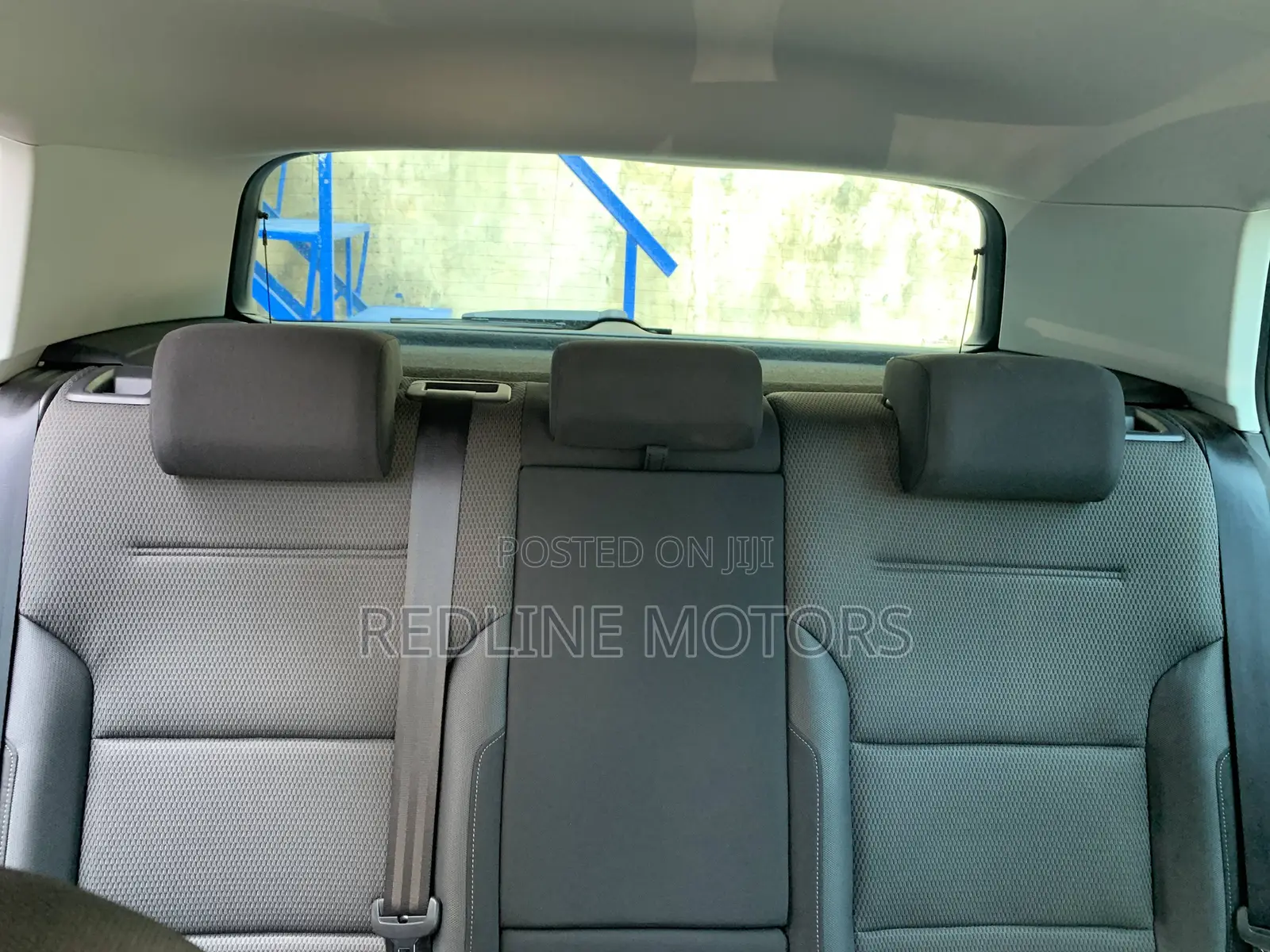 Volkswagen Golf TSI S 4-Door FWD 2017 Silver