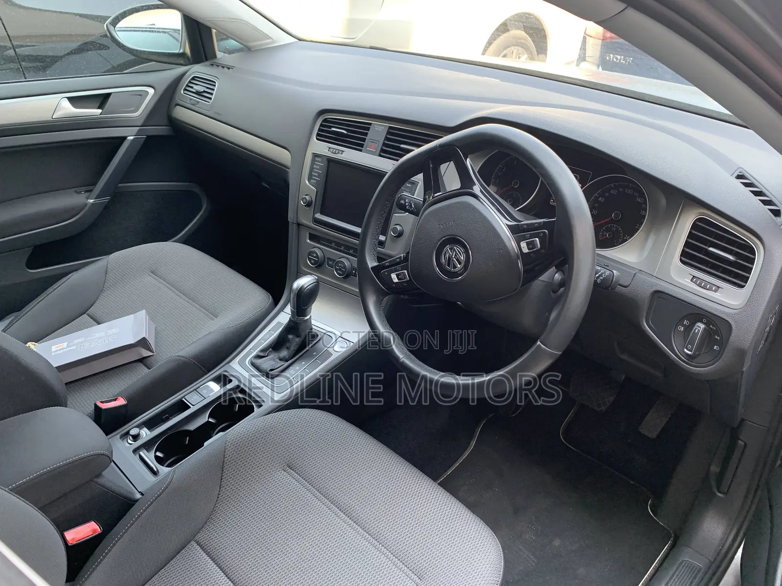 Volkswagen Golf TSI S 4-Door FWD 2017 Silver