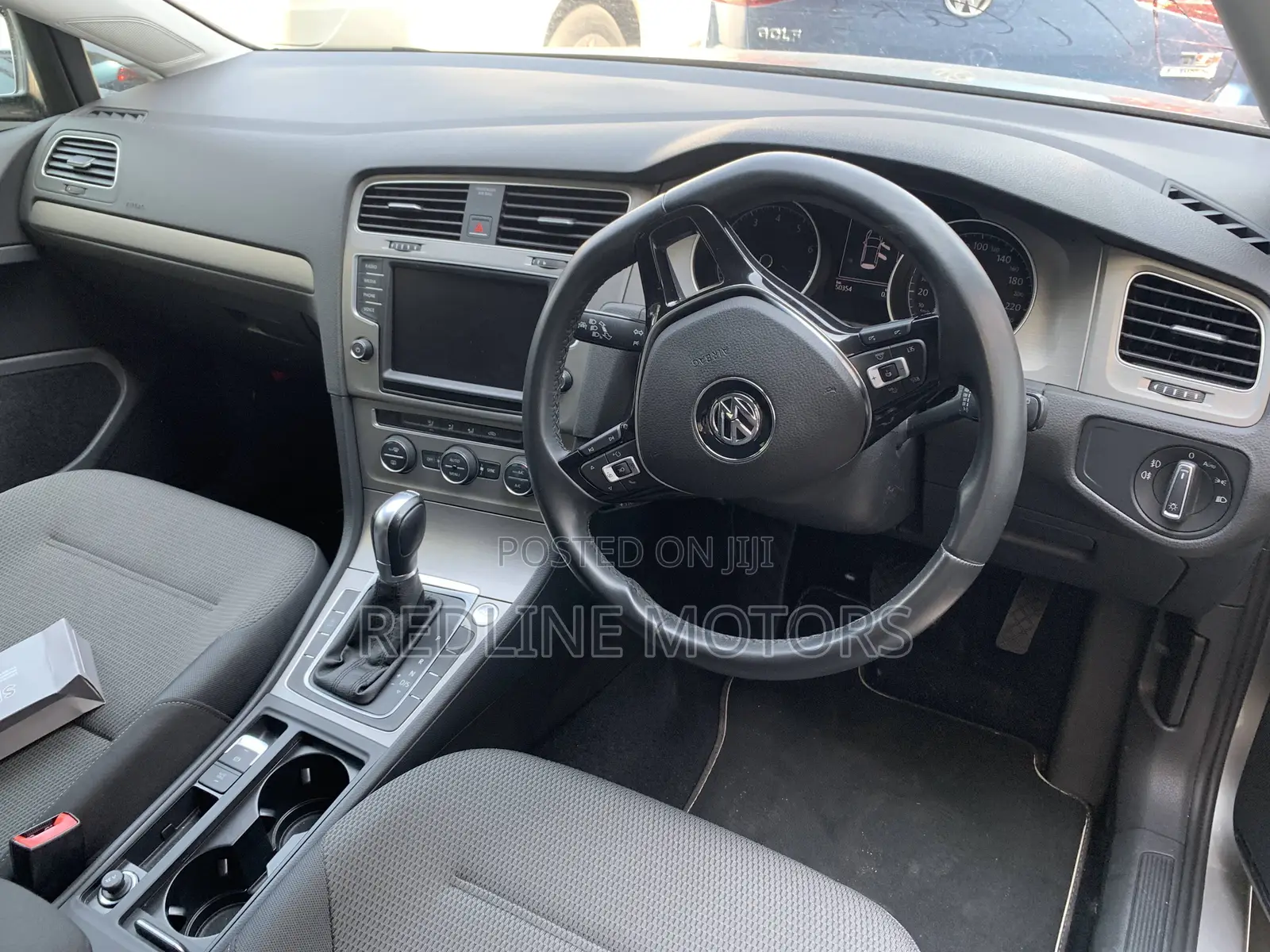 Volkswagen Golf TSI S 4-Door FWD 2017 Silver