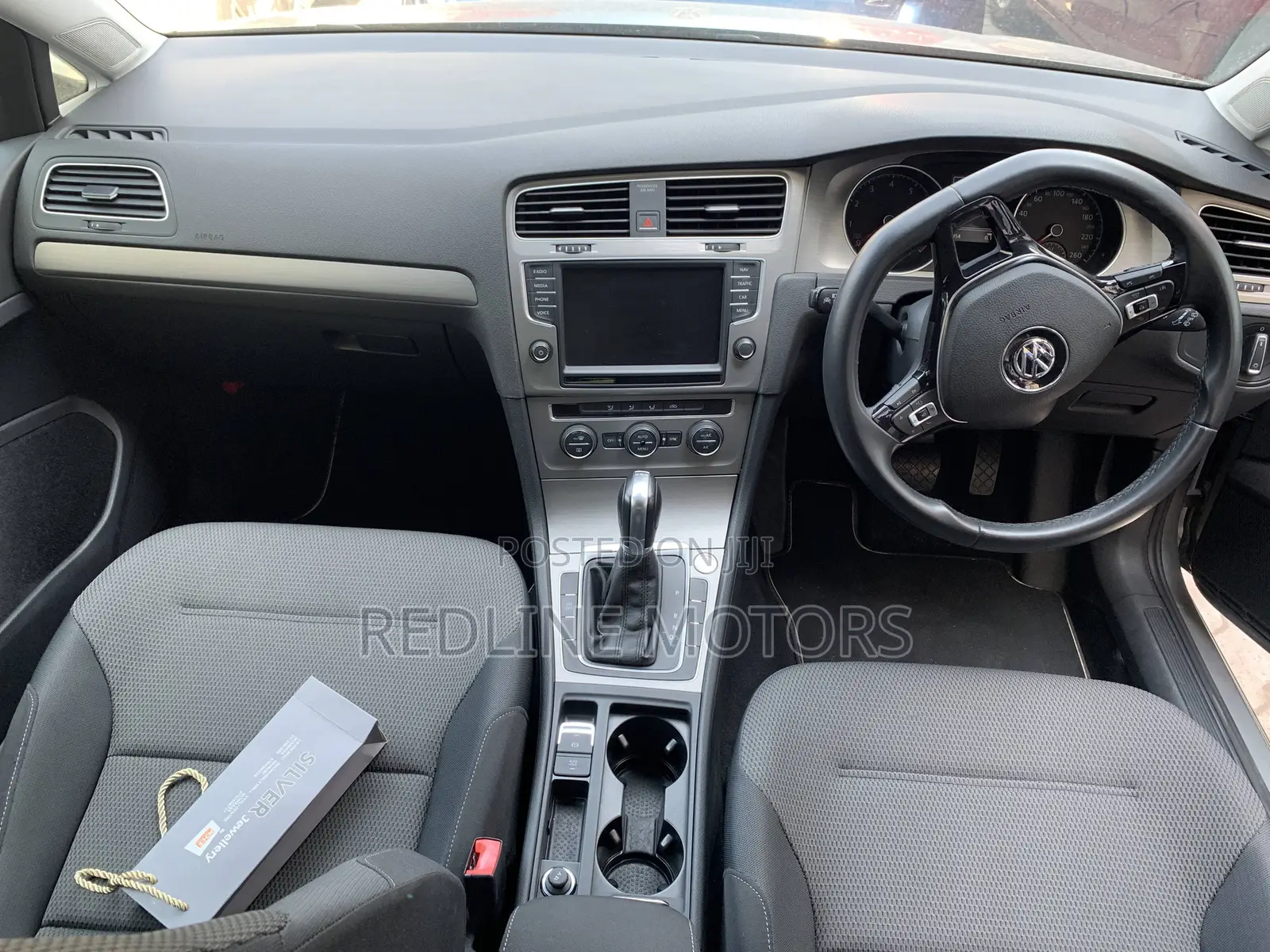 Volkswagen Golf TSI S 4-Door FWD 2017 Silver