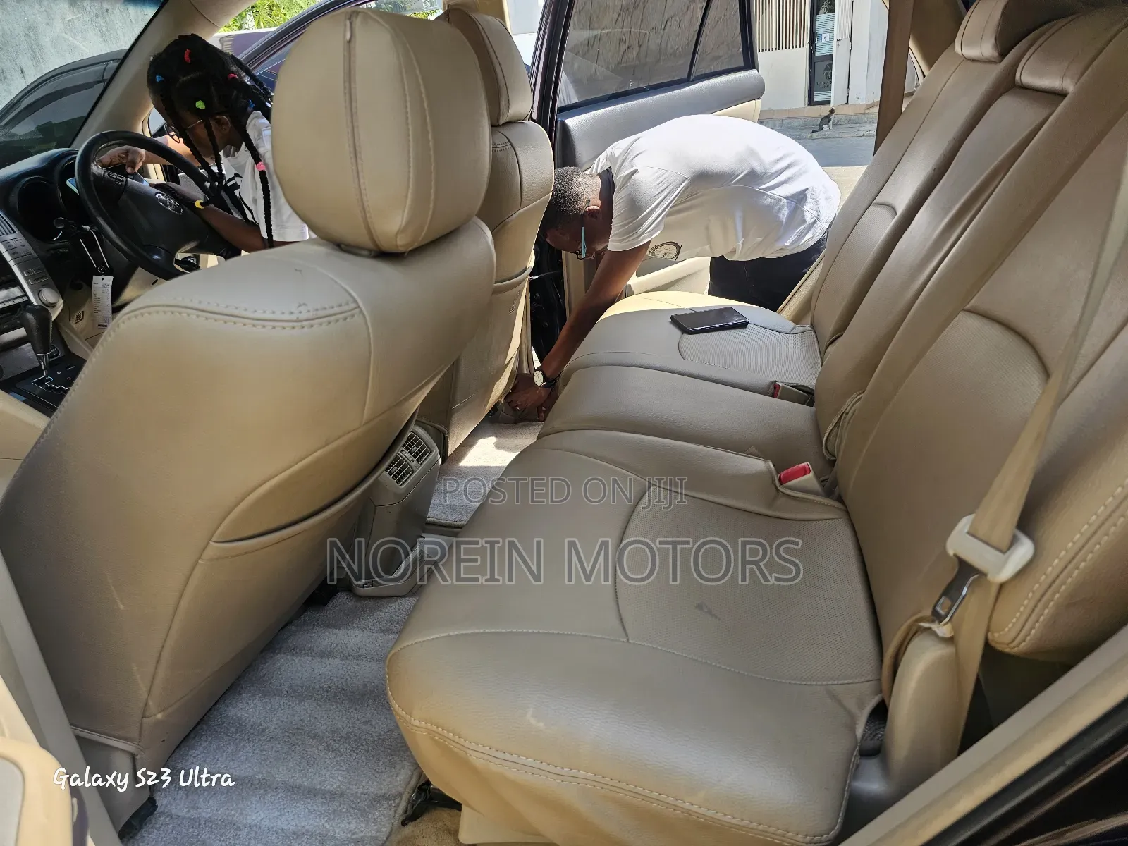 Toyota Harrier 2012 Brown