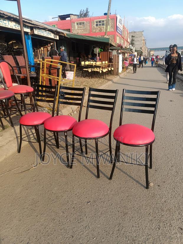Restaurant Flat Chairs, Red... - thumbnail 2