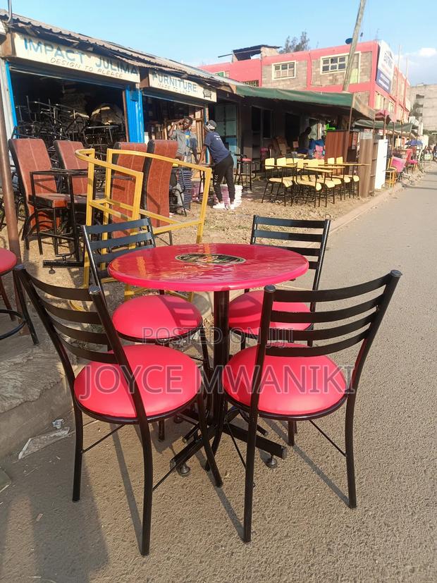 Restaurant Set Red Chairs and Round Table With Logo  - thumbnail 7