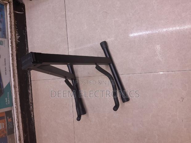 Guitar Stand