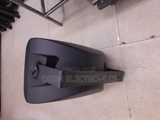 Martin F850 - thumbnail 2