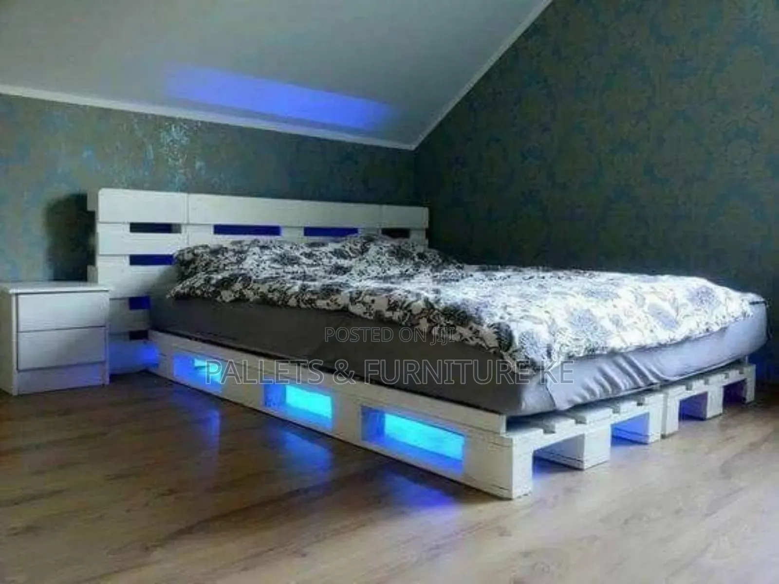 5 by 6 Bed With LD Light