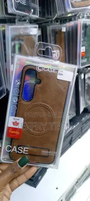 SAMSUNG Galaxy S24+ Plus Vegan Leather Phone Case, Protectiv