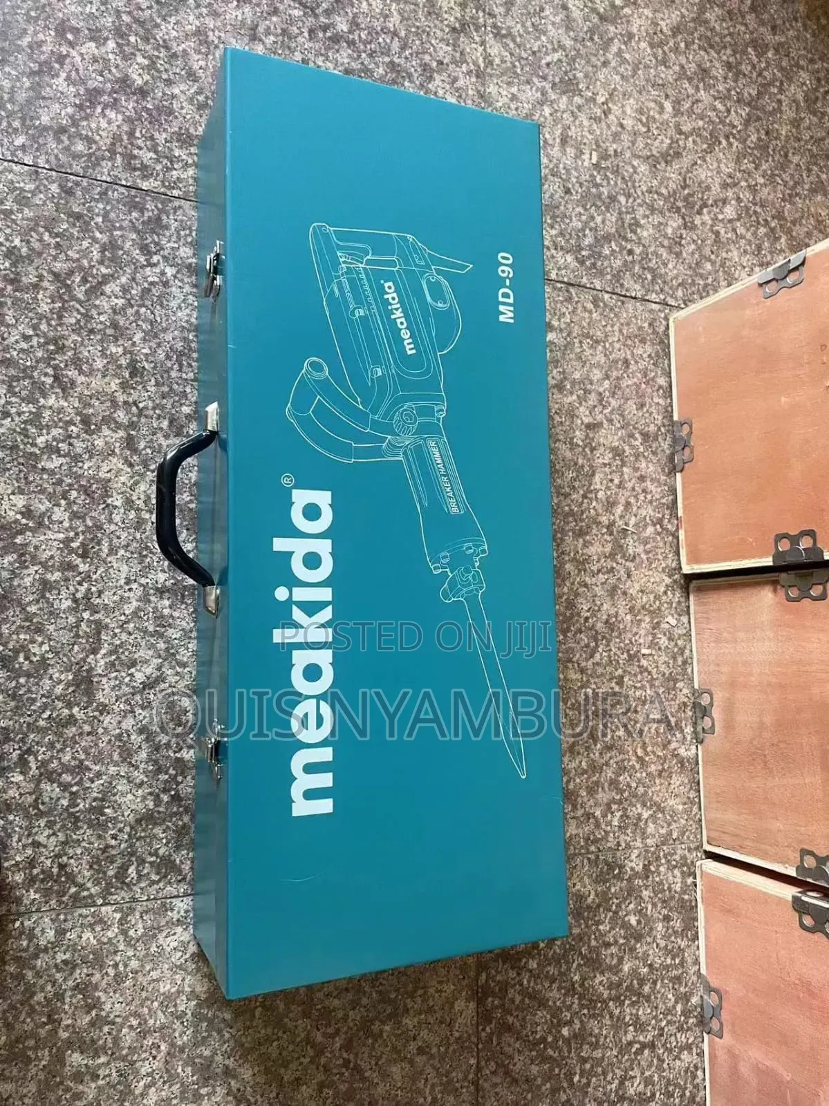 Meakida Breakers 1700w, Demolisher