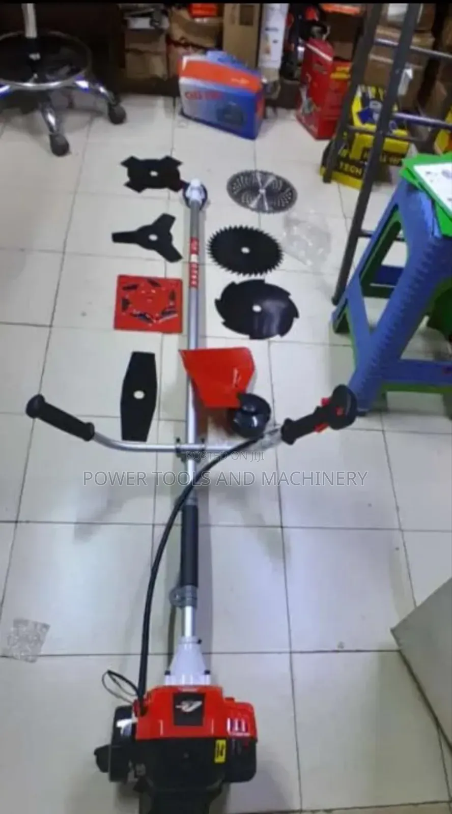 4 Stroke Brush Cutter With 8 Blades