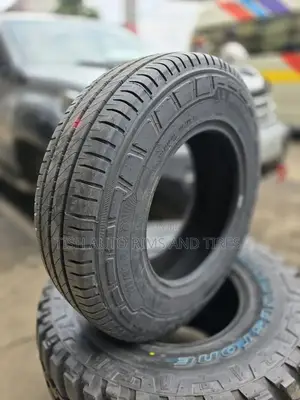 195/80r15 Michelin Tire