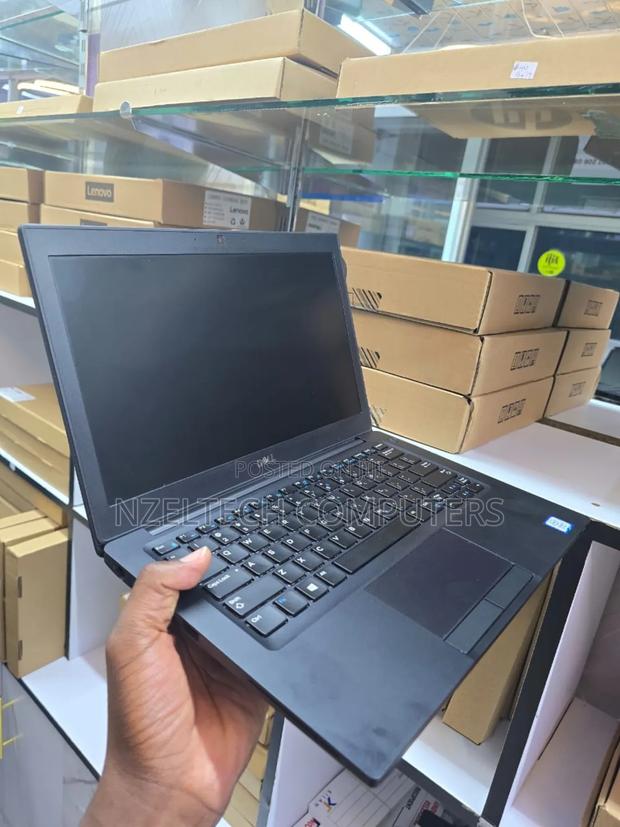 Laptop Dell Latitude 7290 8GB Intel Core I7 SSD 256GB - thumbnail 2