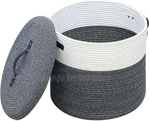 Laundry Basket With Lid