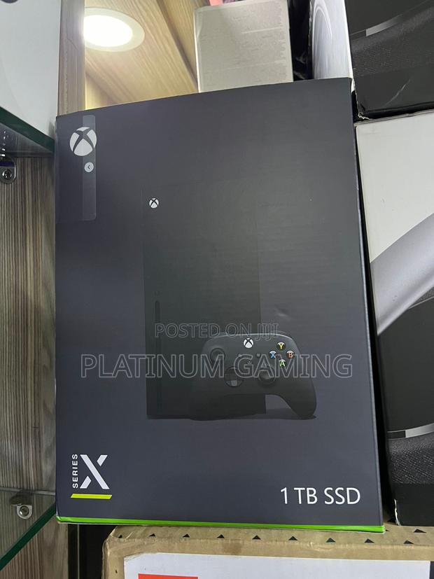 Microsoft Xbox Series X New - main view