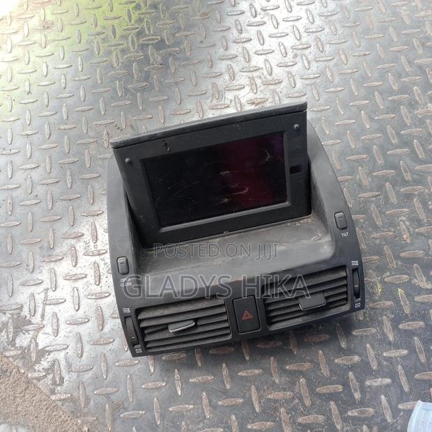 Ex Japan Avensis Hazard Face With Screen