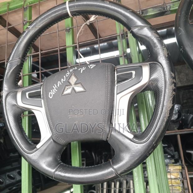 Ex Japan Complete Steering Wheel for Outlonder2018