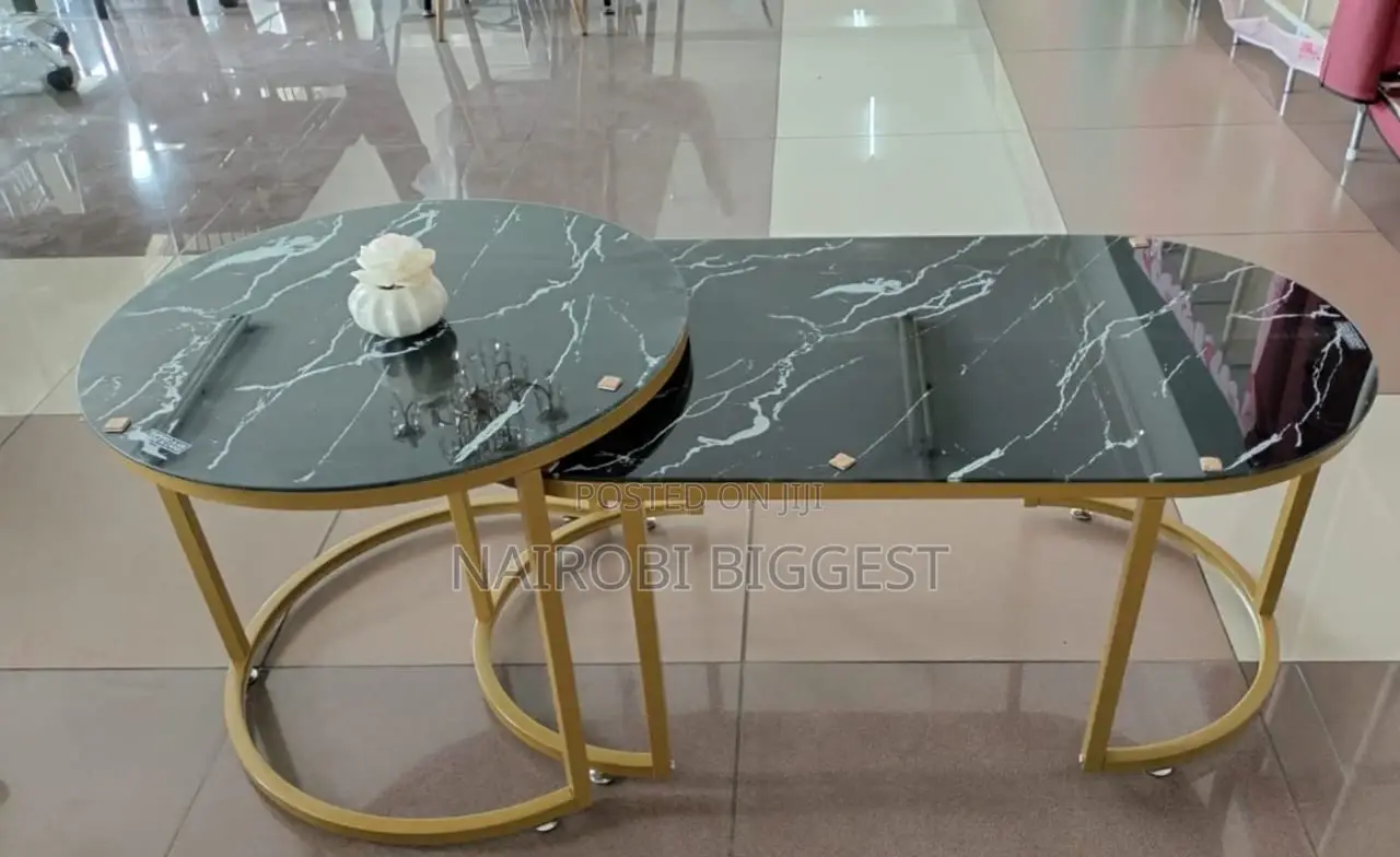 Round And Oval Nesting Black Marble Table