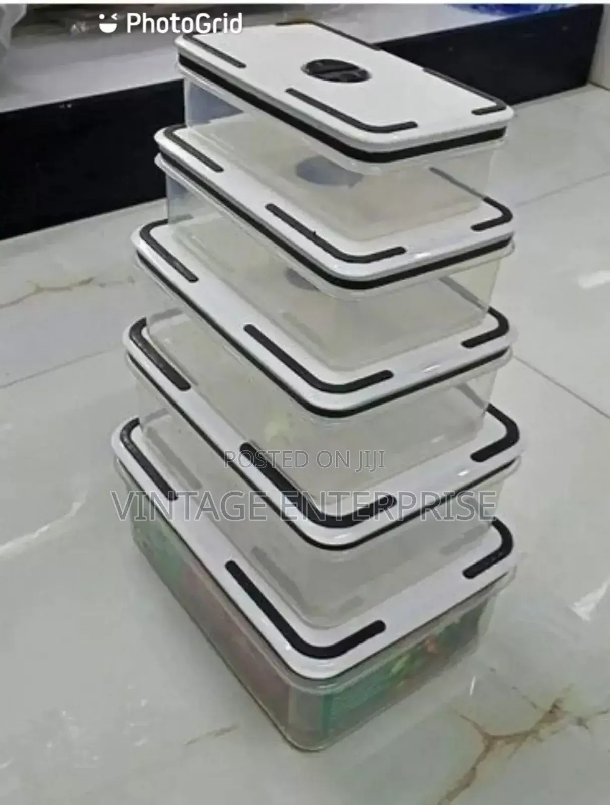 5 in 1 Multicolour Fridge Containers -( Microwave Friendly )