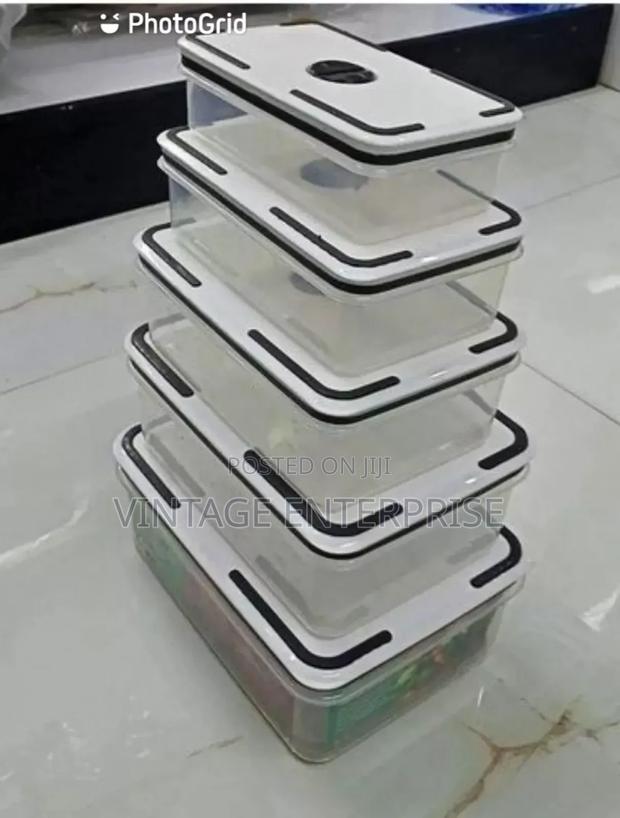 5 in 1 Multicolour Fridge Containers -( Microwave Friendly )