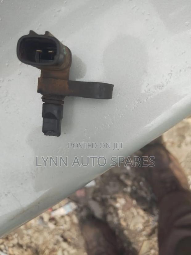 Toyota Landcruiser Prado 150 Rear Abs Sensor - thumbnail 2