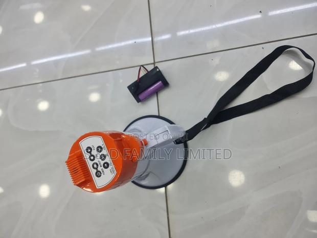 XB-7S USB Rechargeable Megaphone