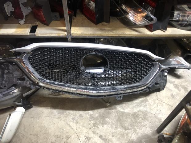 Mazda CX5 2018 Grill