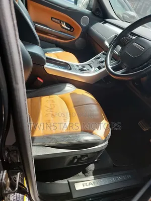 Land Rover Range Rover Evoque HSE 4x4 5-Door 2017 Black
