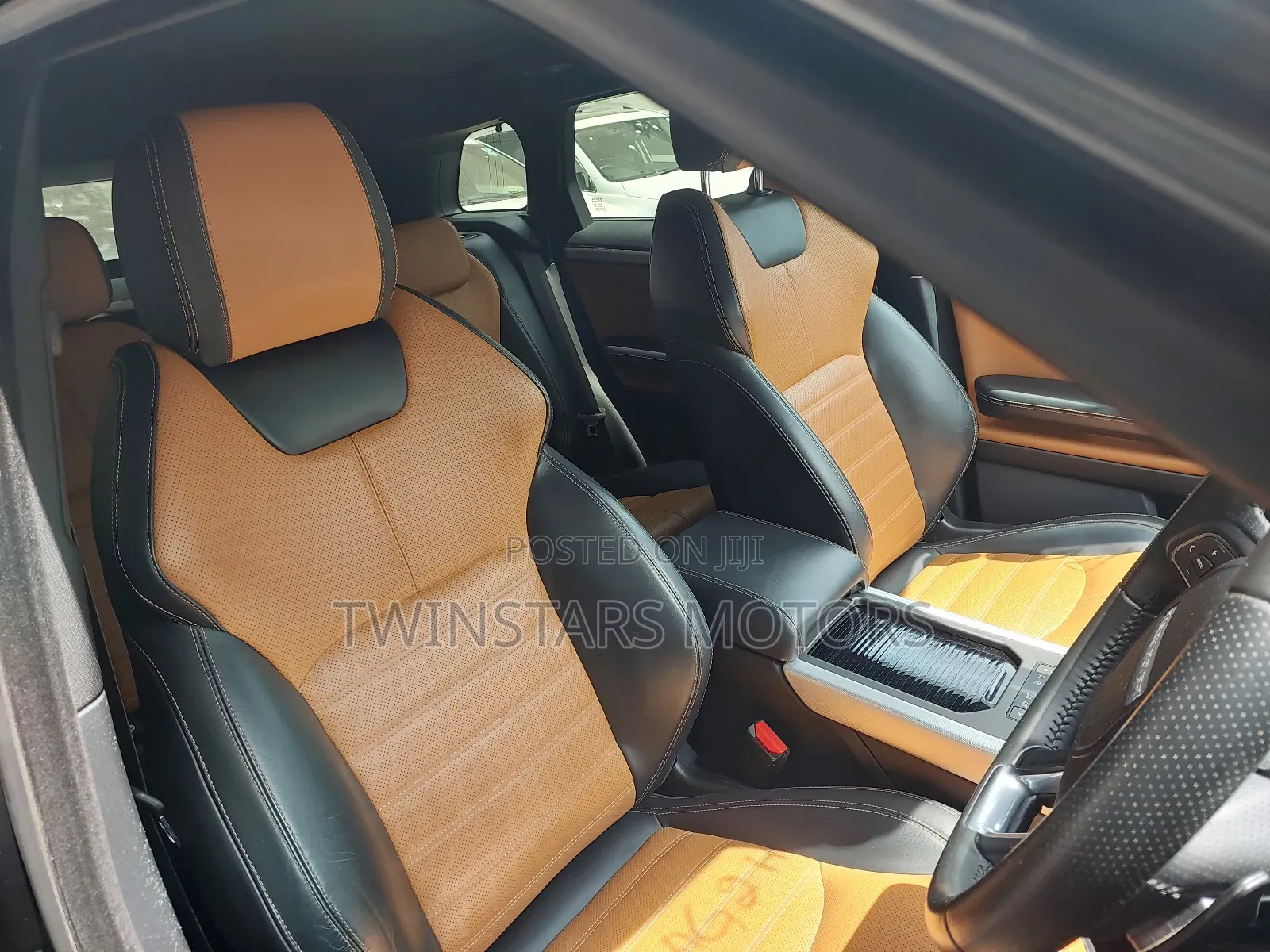 Land Rover Range Rover Evoque HSE 4x4 5-Door 2017 Black