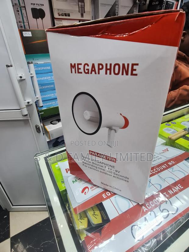 Big Rechargeable Megaphone - thumbnail 2