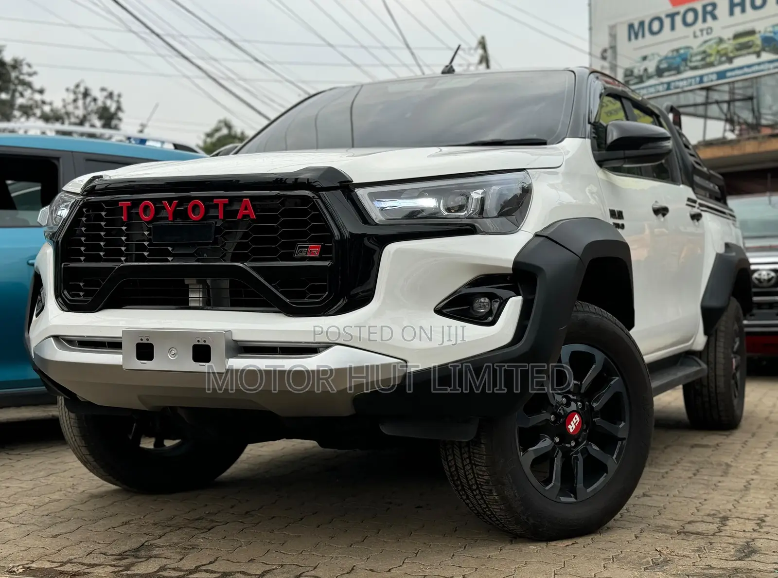 Toyota Hilux 2017 White