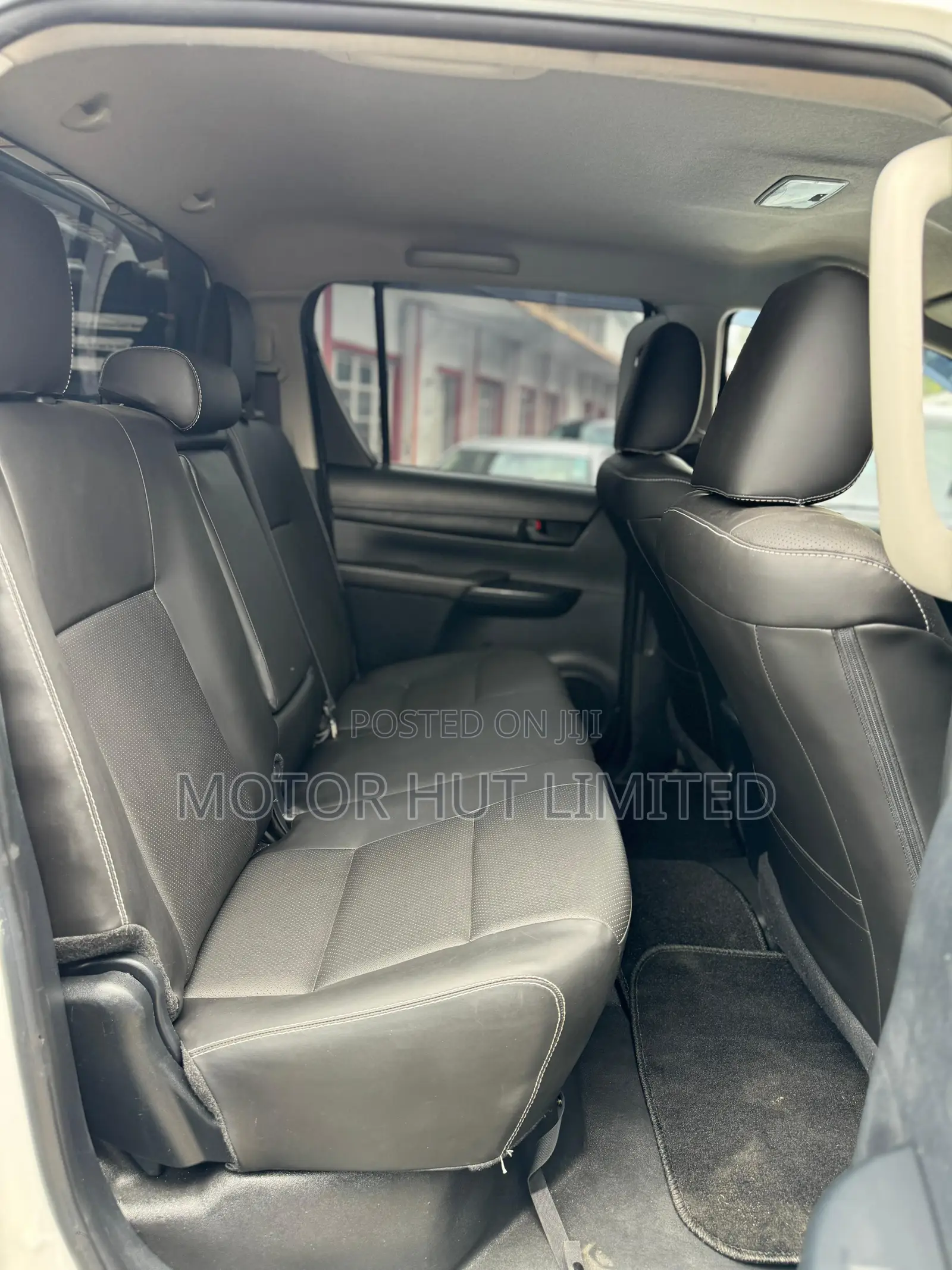 Toyota Hilux 2017 White